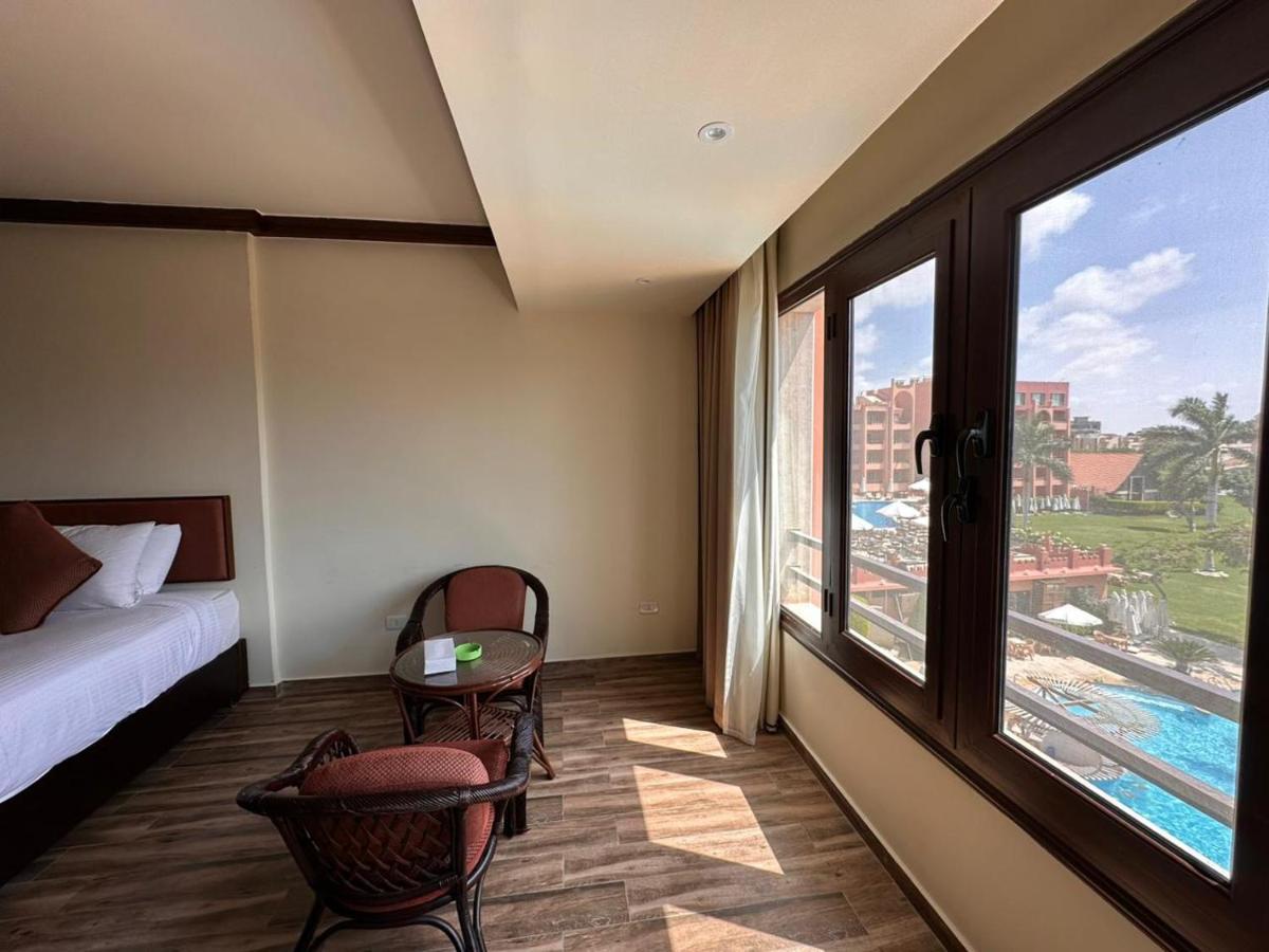 Africana Hotel & Spa Qaryat Shākūsh エクステリア 写真