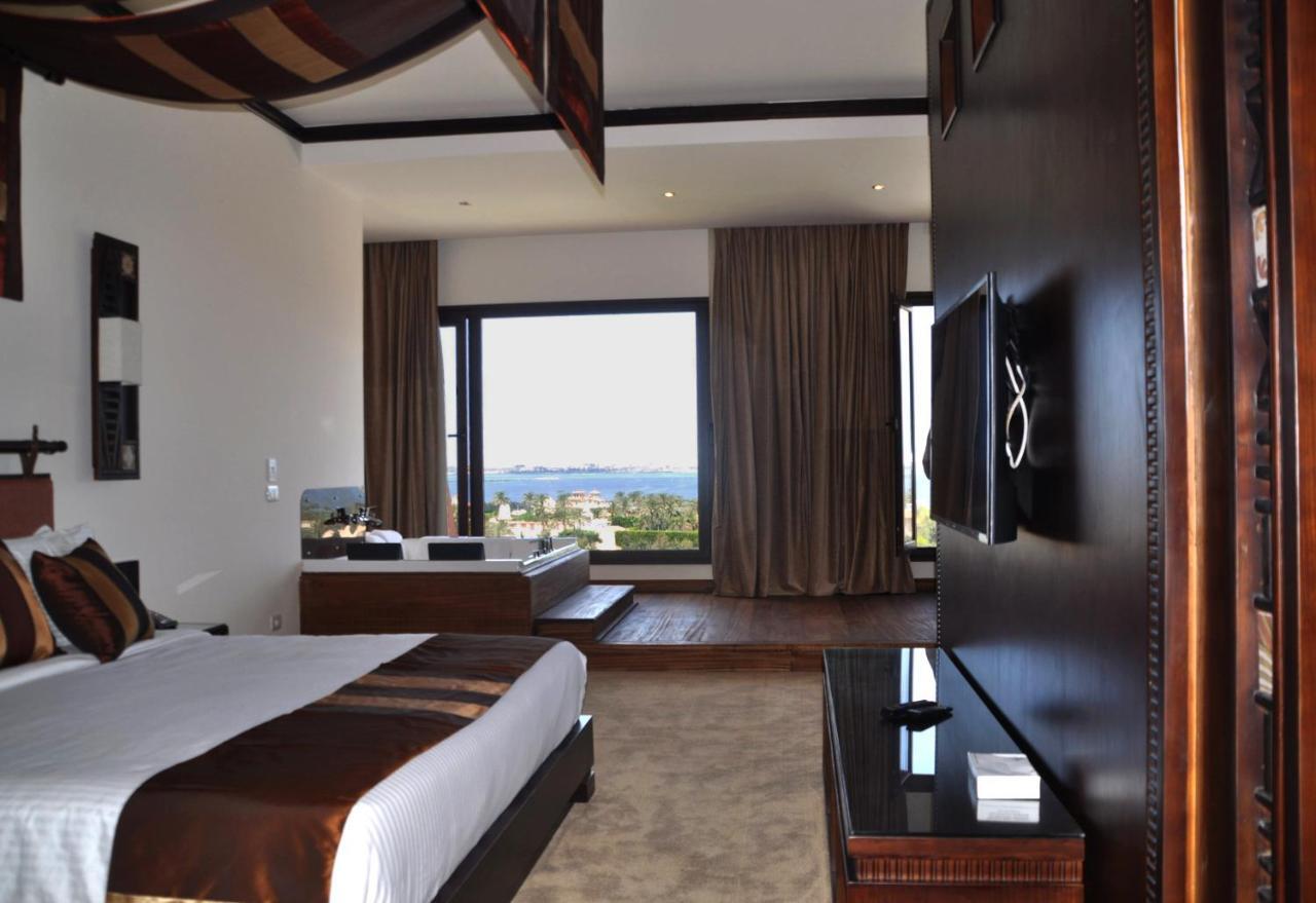 Africana Hotel & Spa Qaryat Shākūsh エクステリア 写真